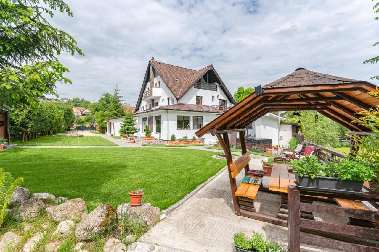 Vila Trubadur - Adults Only Bran  Exterior photo