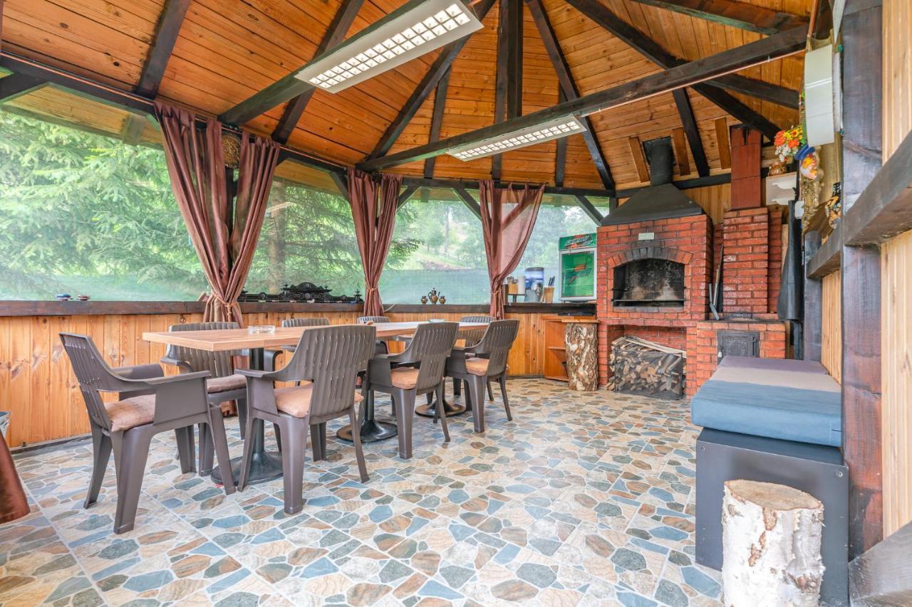 Vila Trubadur - Adults Only Bran  Exterior photo