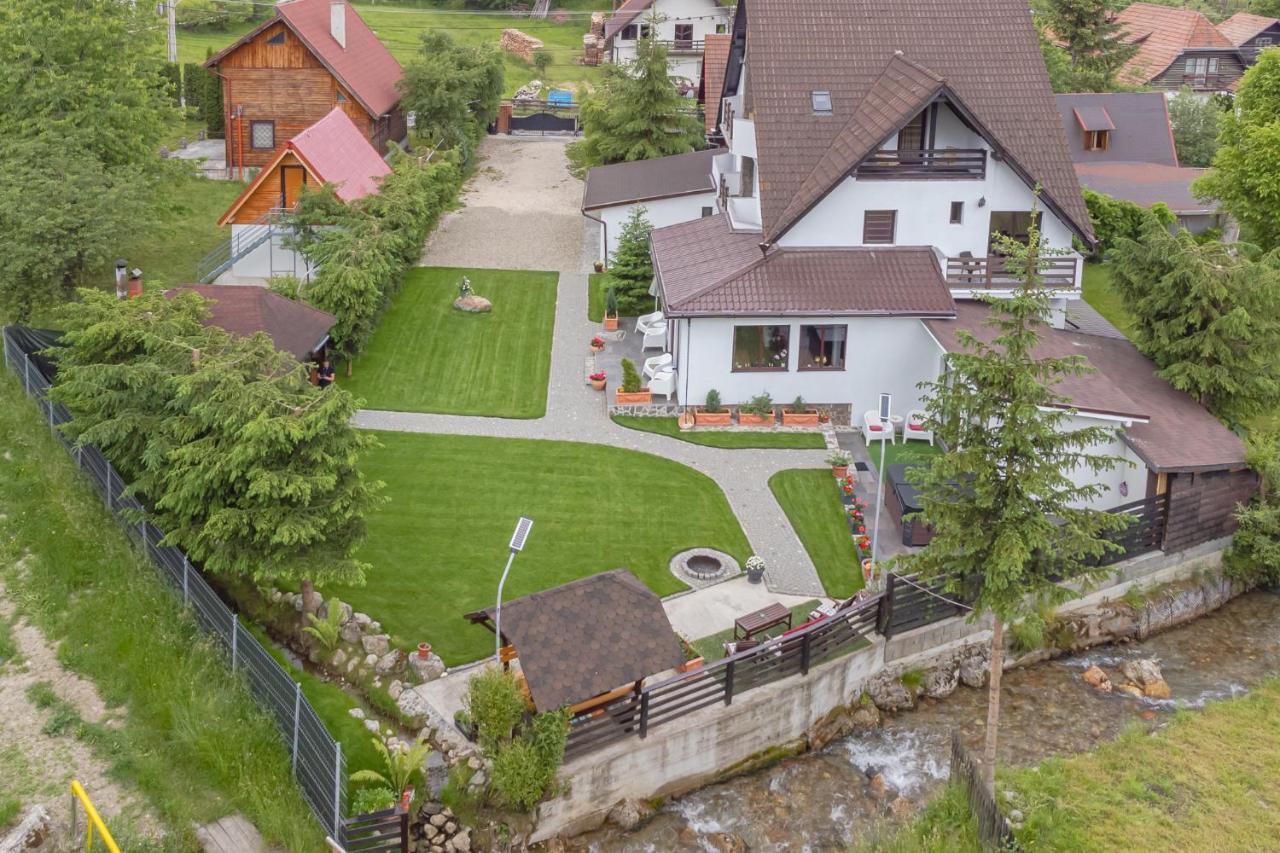 Vila Trubadur - Adults Only Bran  Exterior photo